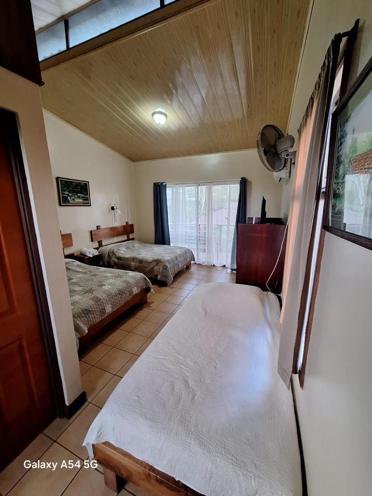 Iris Arenal Hotel La Fortuna 외부 사진