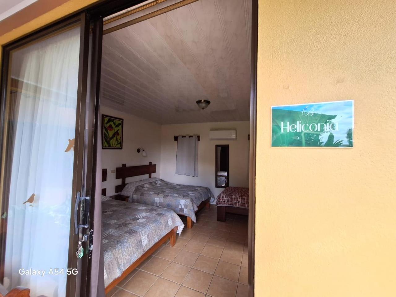 Iris Arenal Hotel La Fortuna 외부 사진