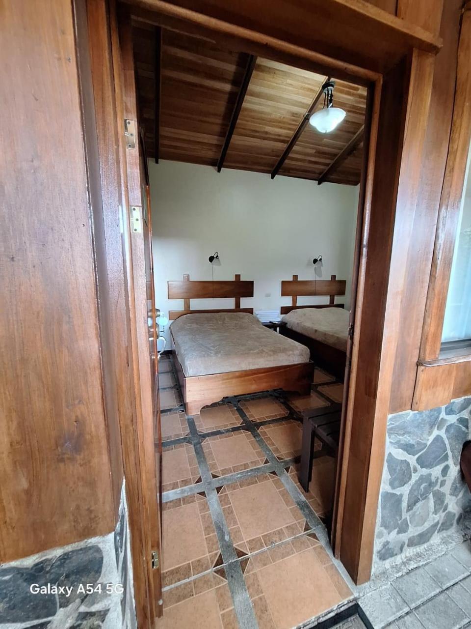 Iris Arenal Hotel La Fortuna 외부 사진