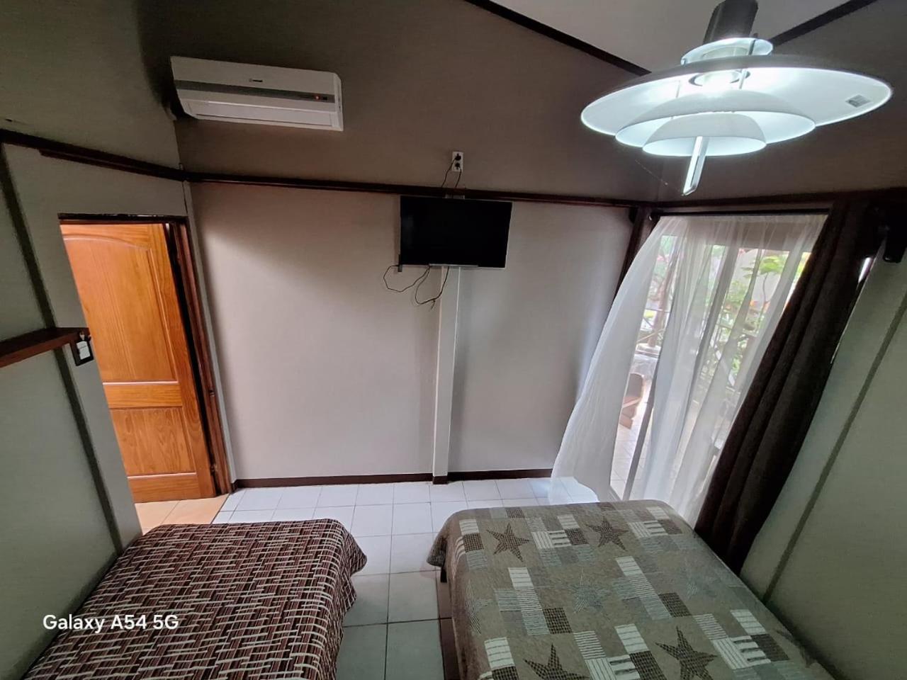 Iris Arenal Hotel La Fortuna 외부 사진