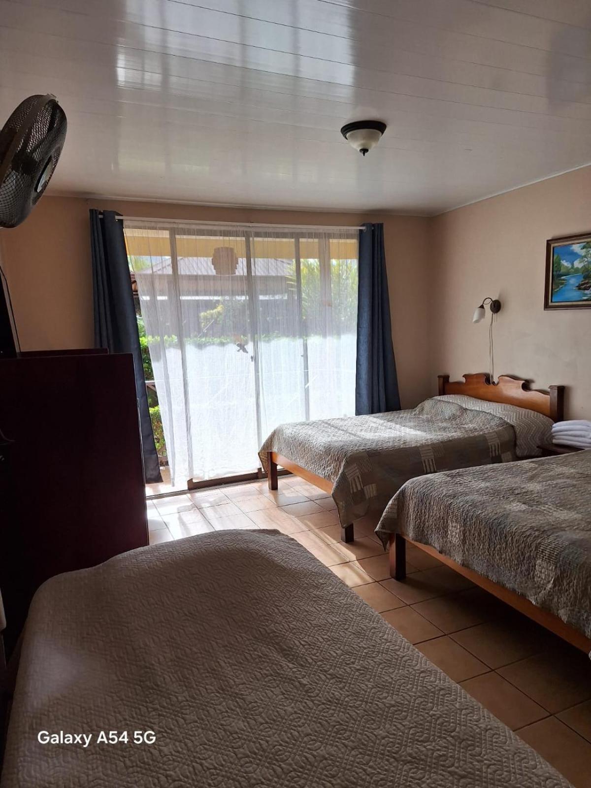 Iris Arenal Hotel La Fortuna 외부 사진