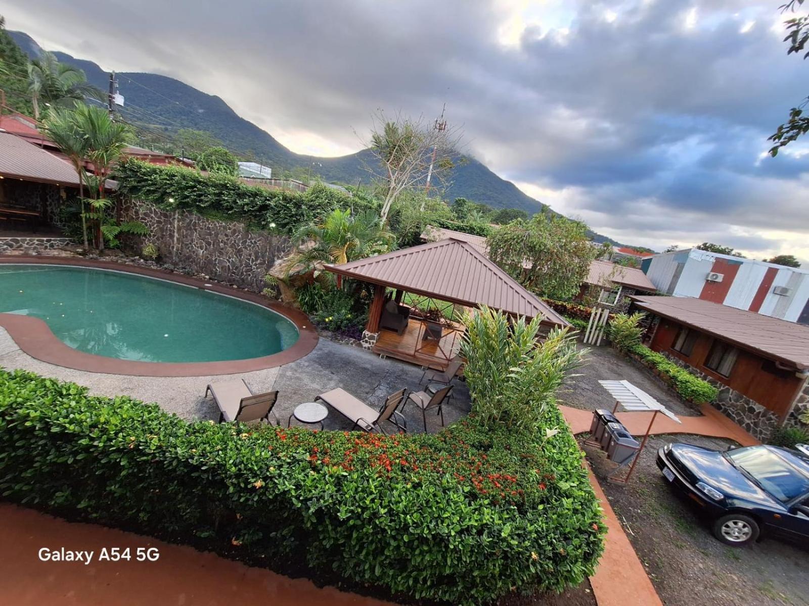 Iris Arenal Hotel La Fortuna 외부 사진